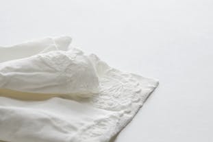 fossil scene シリーズ handkerchief - white